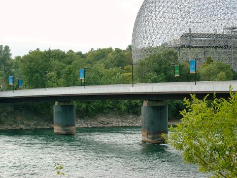 Pont du Cosmos, Montréal, Québec