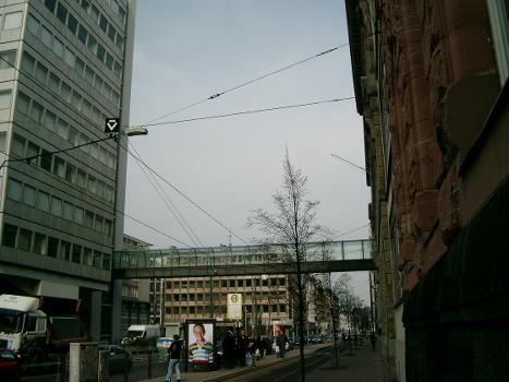 Verbindungssteg, Commerzbankgebäude, Düsseldorf