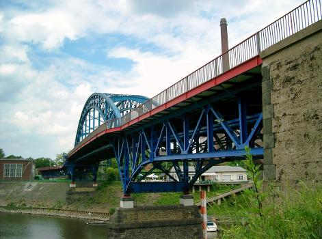 Brücke über den Eisenbahnhafen, Duisburg 