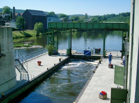 Barrage et usine électrique du lac de Baldeney (Ruhr) à Essen