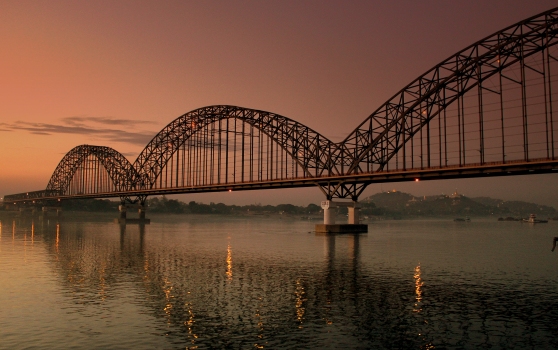 Irrawaddy-Brücke