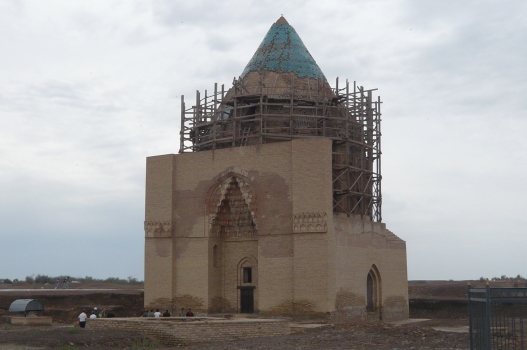Sultan-Tekesch-Mausoleum