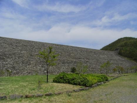 Kuriyama Dam (Tochigi)