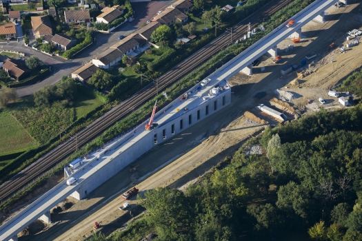 Überwerfungsbauwerk Ambarès − TGV Süd-Europa-Atlantik