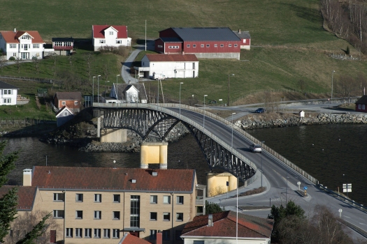 Loftesnes-Brücke