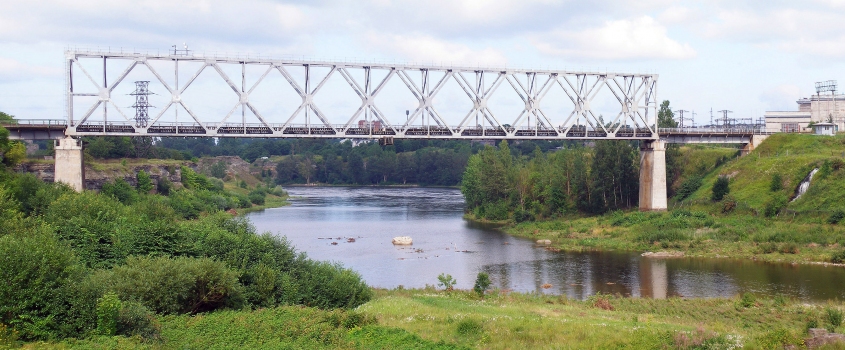 Eisenbahnbrücke Narva