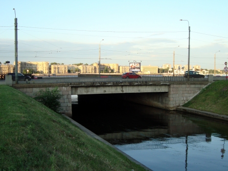 Obuchovskoj Oborony most