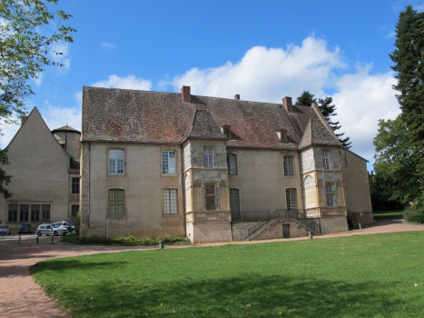 Palais abbatial de Cluny