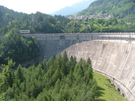 Pieve di Cadore Dam