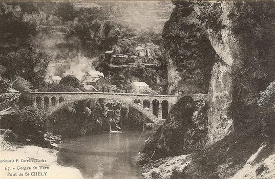 Saint-Chély-du-Tarn Bridge