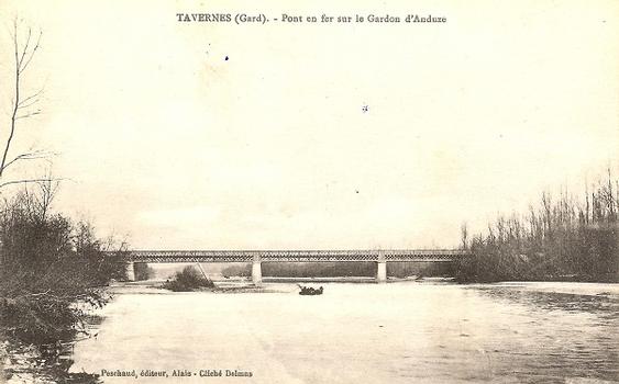 Pont ferroviaire des Tavernes