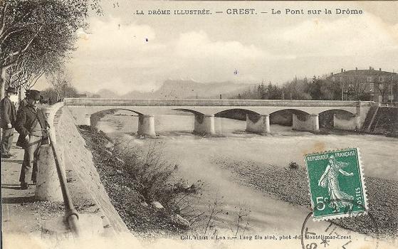 Frédéric Mistral Bridge