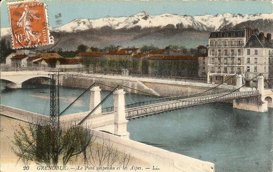 Saint Laurent Bridge