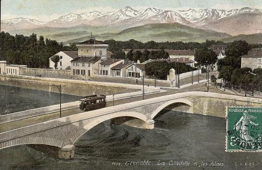 Citadel Bridge