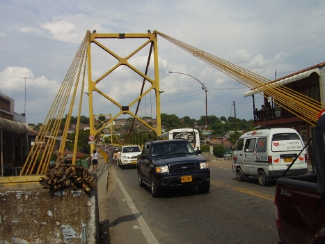Pont suspendu de Girardot