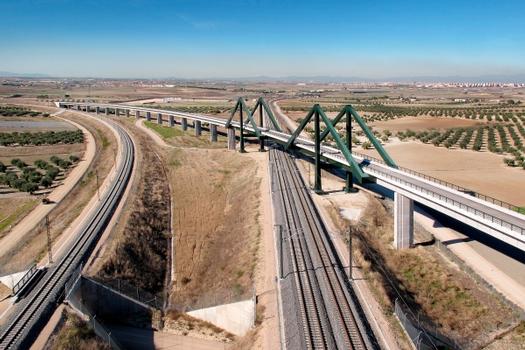 Viaduc de jonction ferroviaire de Torrejón de Velasco