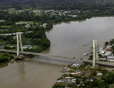 Río Napo-Brücke