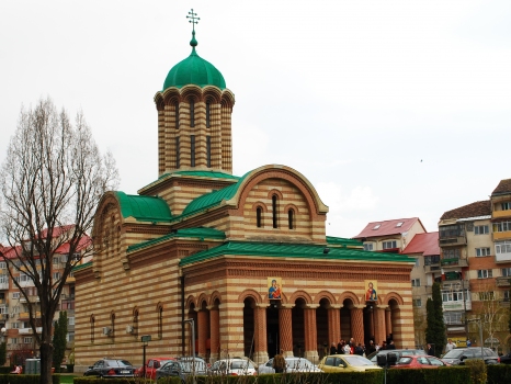 Eglise métropolitaine de Târgovişte