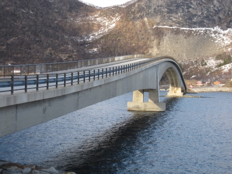 Sandhornøy-Brücke