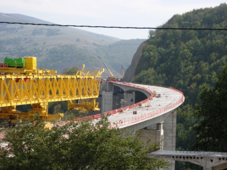 Talbrücke Santiurde