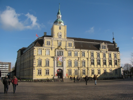 Oldenburger Schloss, Westseite