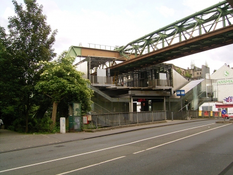 Loher Brücke Station