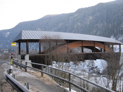 Pont couvert de Sclamischot