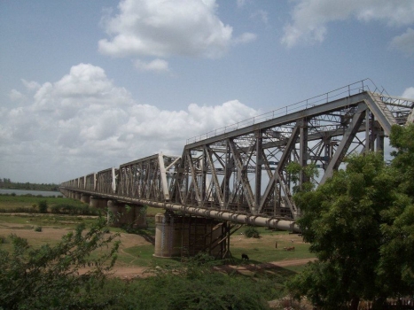 Silver Jubilee Railway Bridge (Bharuch)