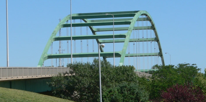 Siouxland Veterans Memorial Bridge