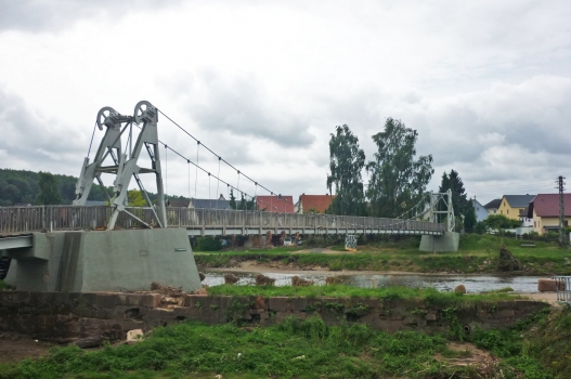 Fußgängerhängebrücke über die Zwickauer Mulde