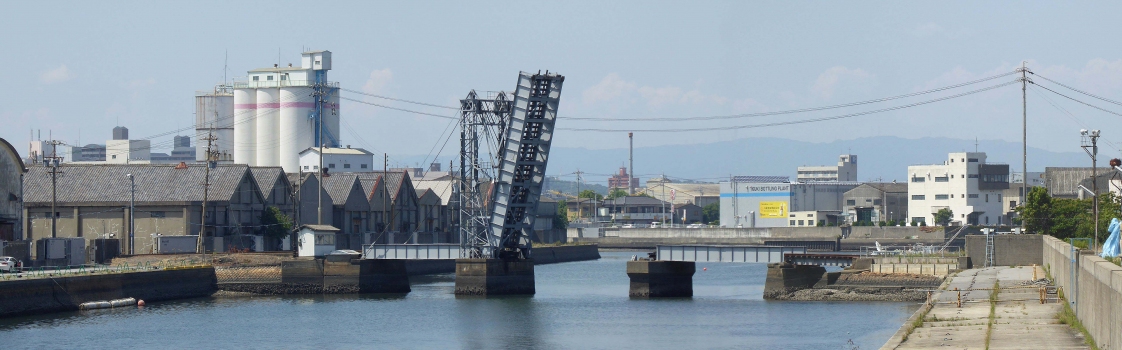 Pont Suehiro