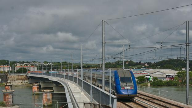 Pont ferroviaire de Bayonne