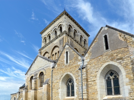 Église Saint-Laon de Thouars