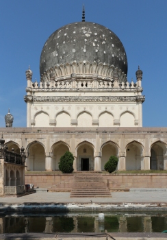 Tomb of Hayath Bakshi Begum