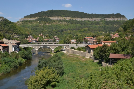 Vieux pont de Veliko Tarnovo
