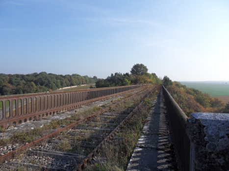 Eisenbahnviadukt Oisilly