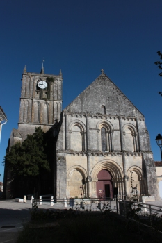 Église Saint-Savinien de Saint-Savinien