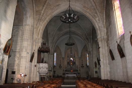 Église Saint-Savinien de Saint-Savinien