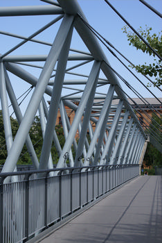 Siemens-Nixdorf Footbridge, Vienna 