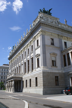 Parlement, Vienne
