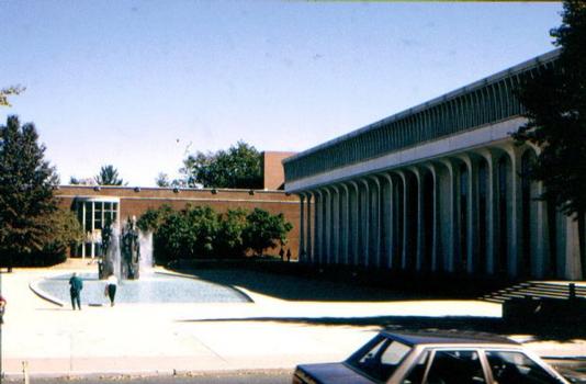 Robertson Hall, Princeton University
