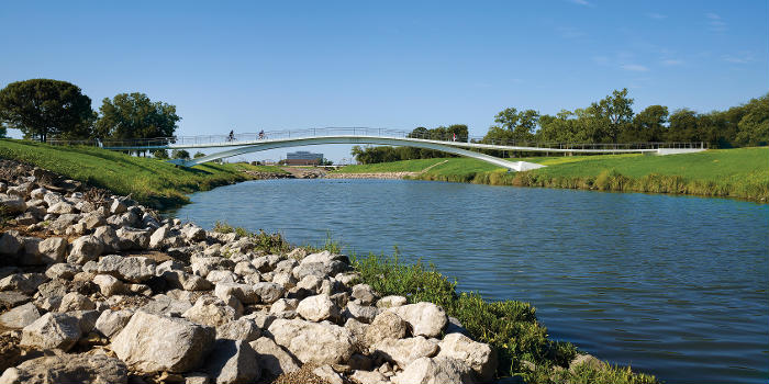 Phyllis J. Tilley Memorial Bridge