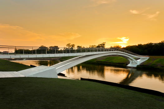 Phyllis J. Tilley Memorial Bridge