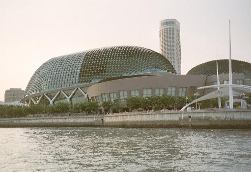 Esplanade-Theatres on the Bay Bridge, Singapour
