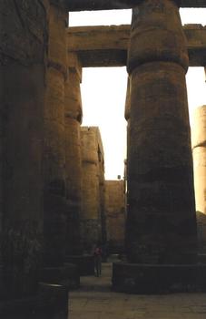 Hypostyl/Großer Säulensaal in der Tempelstadt von Karnak