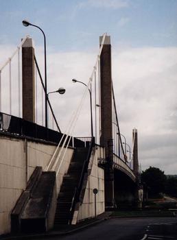 Pont suspendu d'Elbeuf (Seine-Maritime, France)