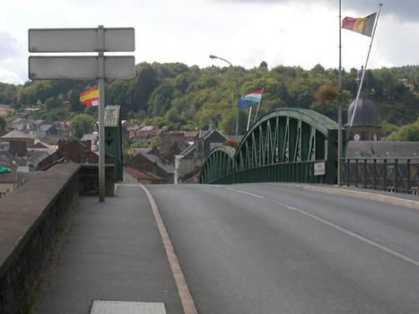 Pont Jean Rogissart, Bogny-sur-Meuse. Vue depuis culée nord