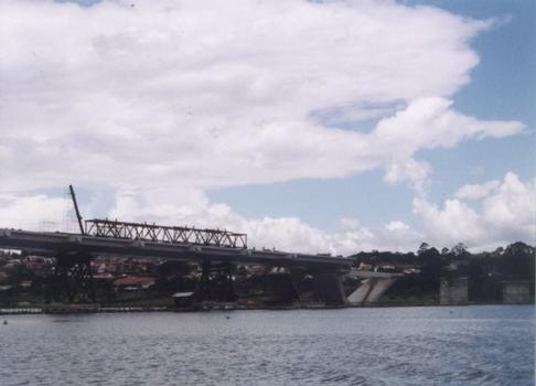Pont Mosteiro en construction