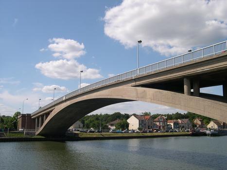 Pont routier de Conflans-Sainte-Honorine - Conflans Sainte Honorine - Yvelines - France