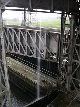 Canal du Centre - Ascenseur de bateaux No. 1Houdeng-Goegnies, Hainaut, Wallonie, Belgique: Canal du Centre - Ascenseur de bateaux No. 1 Houdeng-Goegnies, Hainaut, Wallonie, Belgique